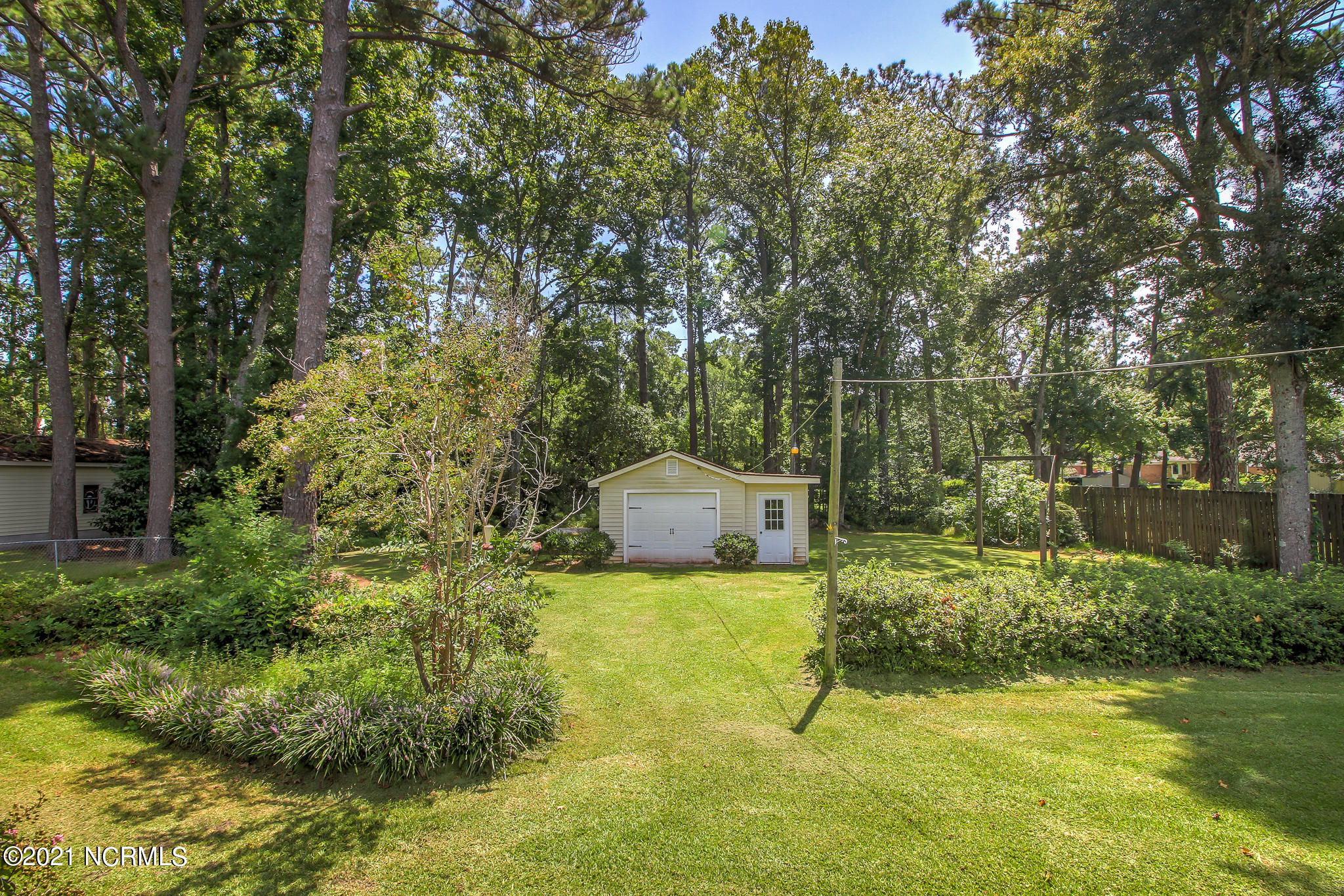 3709 Country Club Road Morehead City, NC 28557 - Photo 12 of 13 Back Yard