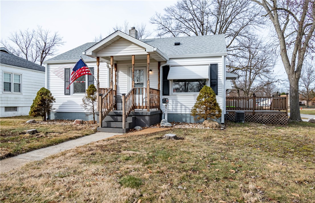 577 North Carolina Avenue Decatur, IL 62522 - Photo 1 of 21