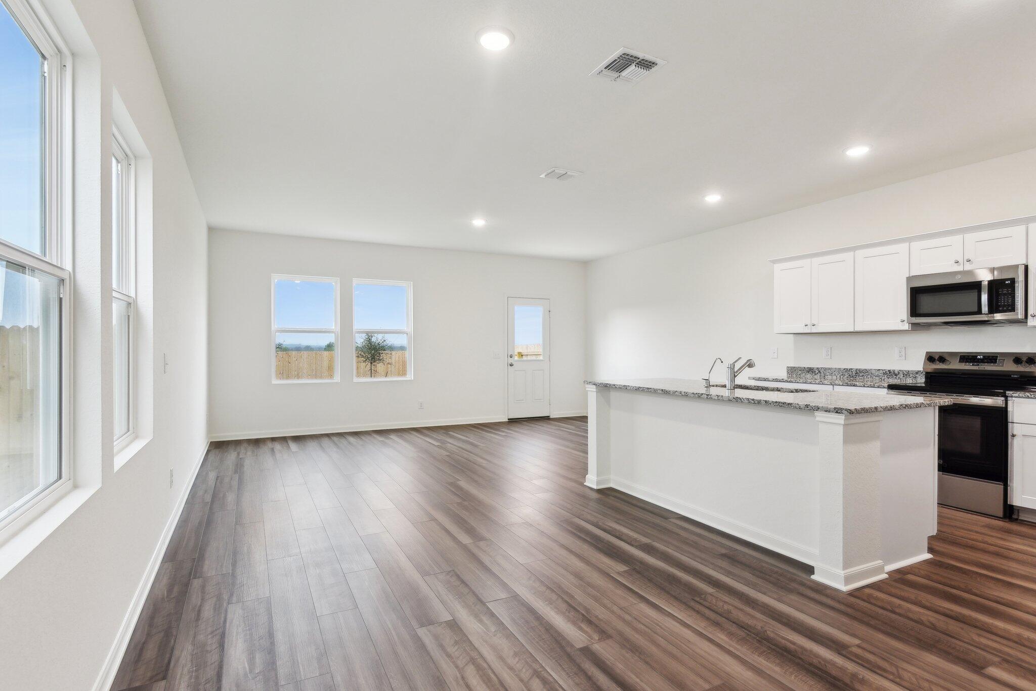 8867 Salamander Road, Unit 26 North Charleston, SC 29406 - Photo 11 of 13 Ross Vacant2