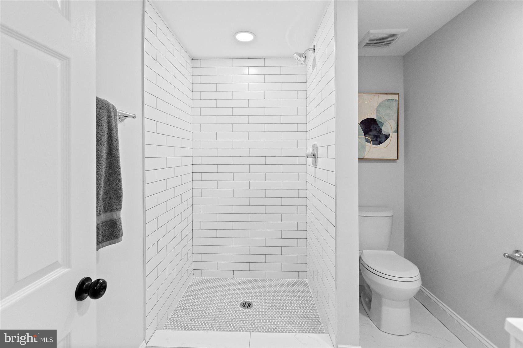 4513 Raspe Avenue Baltimore, MD 21206 - Photo 38 of 72 Gallery Image 38