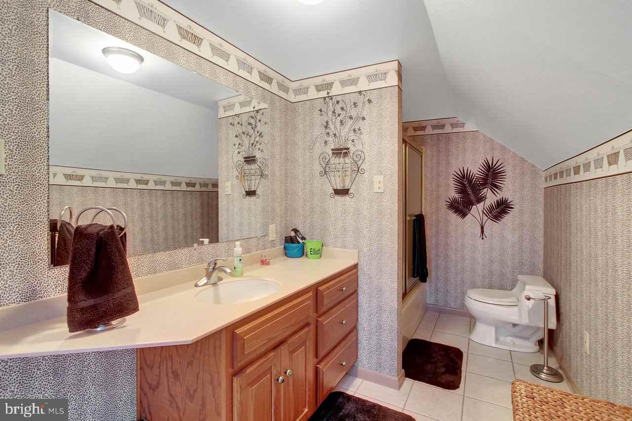 111 Pinehurst Road York, PA 17402 - Photo 21 of 26 Gallery Image 21