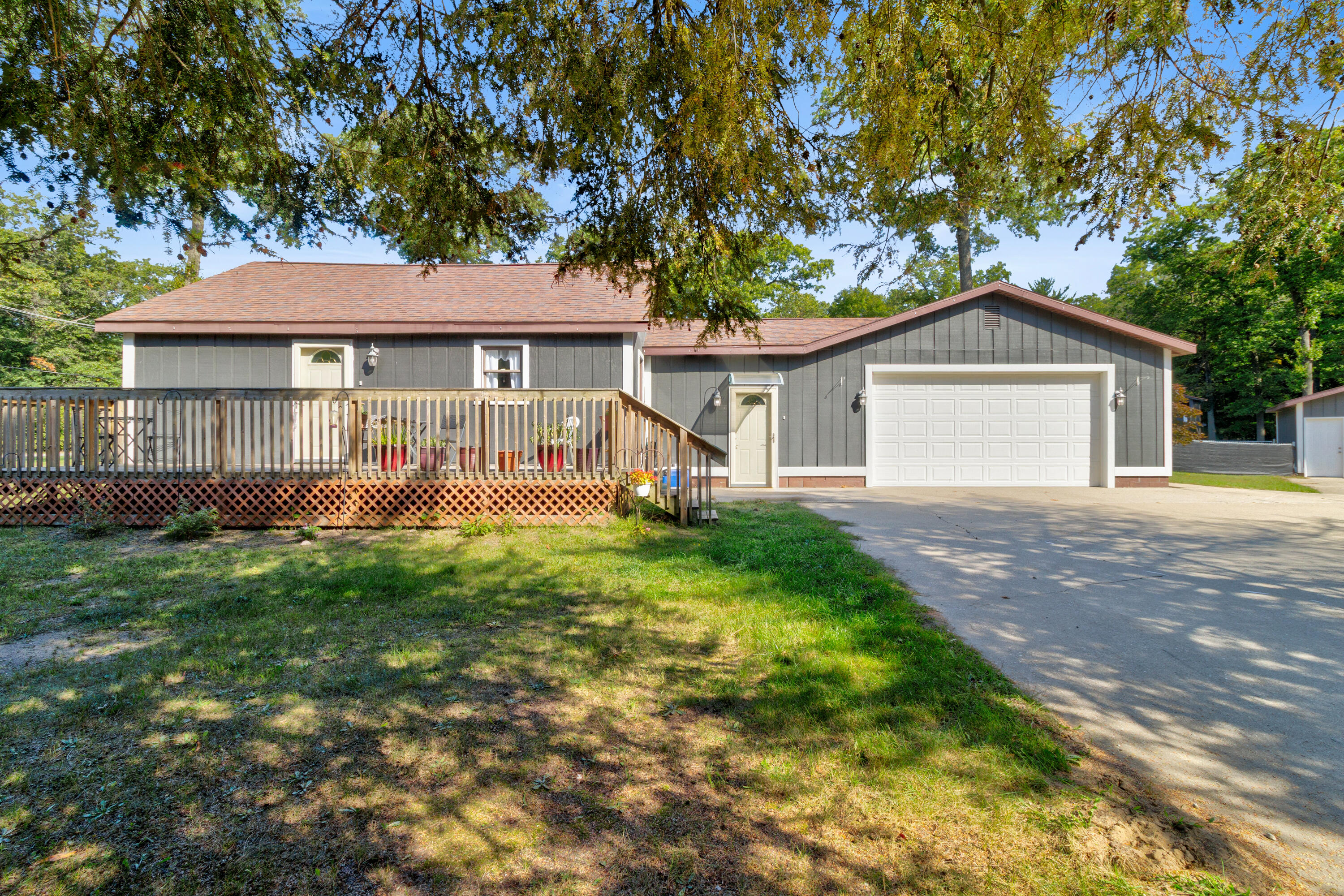 554 West Church Road Twin Lake, MI 49457 - Photo 2 of 54 Adi Alvarez - 554 W Church Road (54)-2