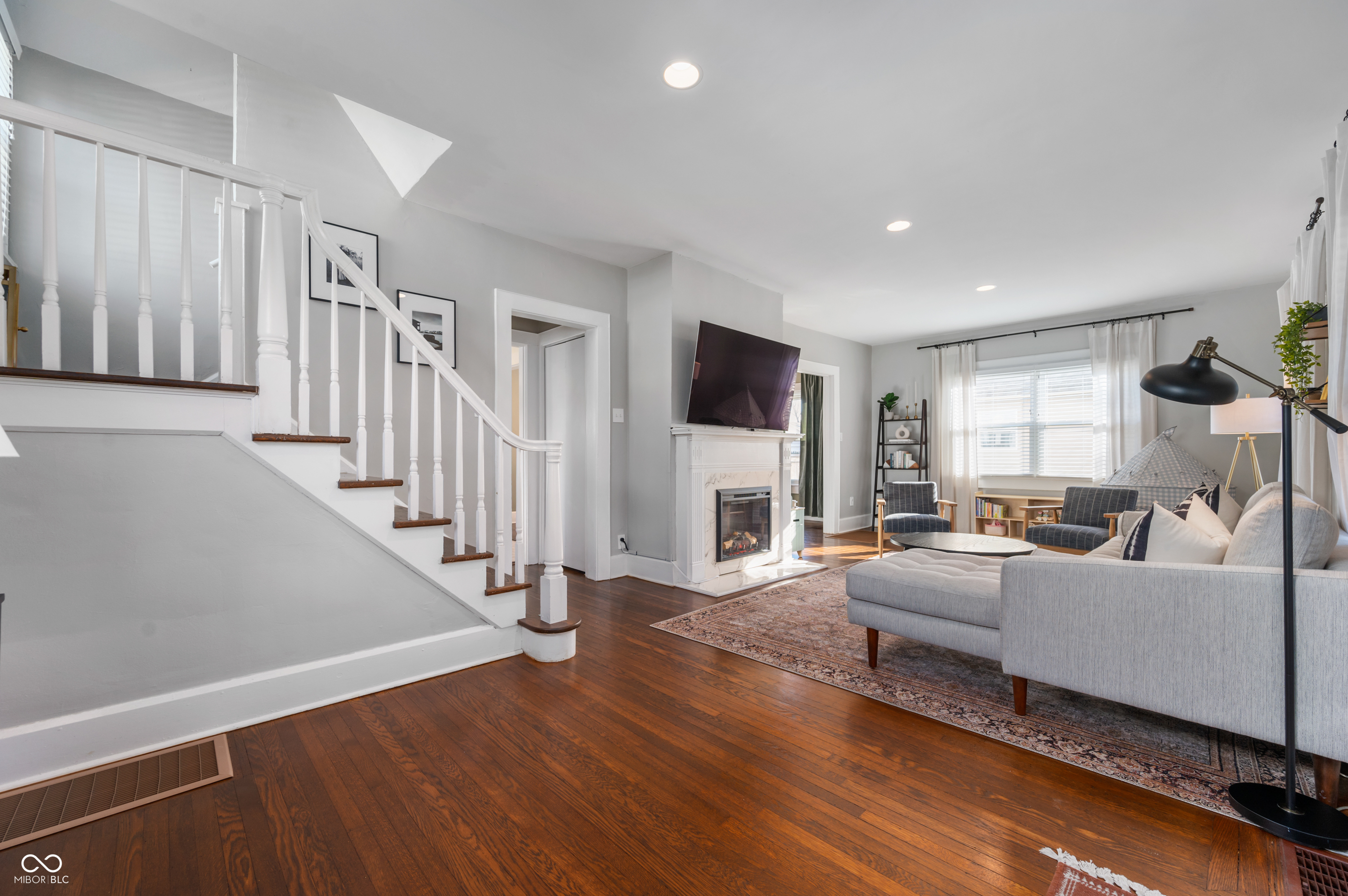 3847 Ruckle Street Indianapolis, IN 46205 - Photo 4 of 31 Gallery Image 4