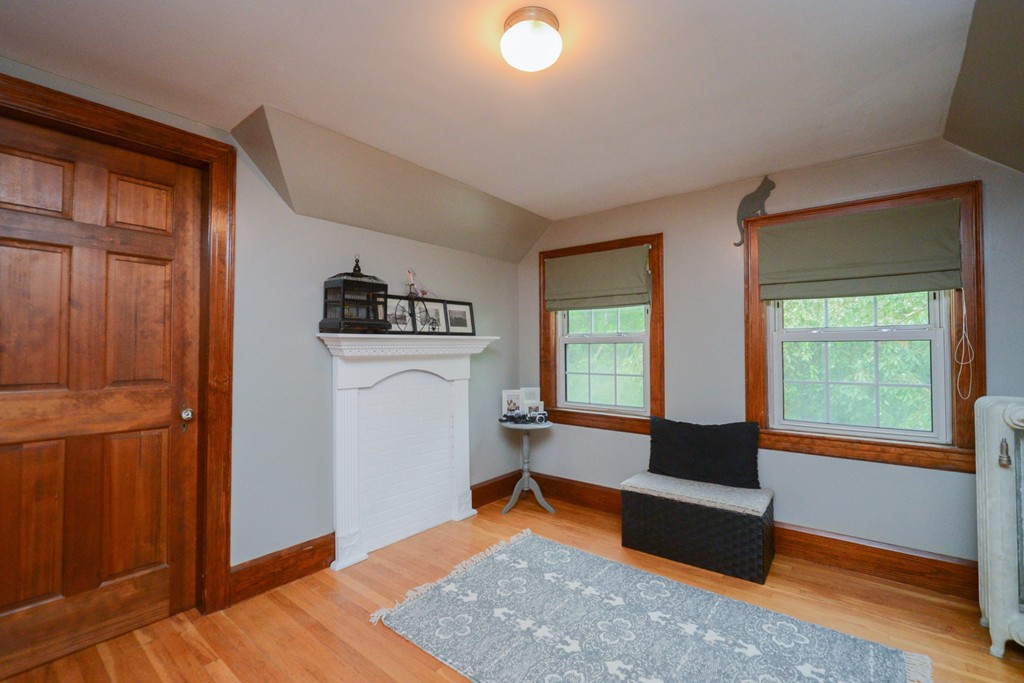 484 South Bolton Road Bolton, MA 01740 - Photo 10 of 30 Gallery Image 10