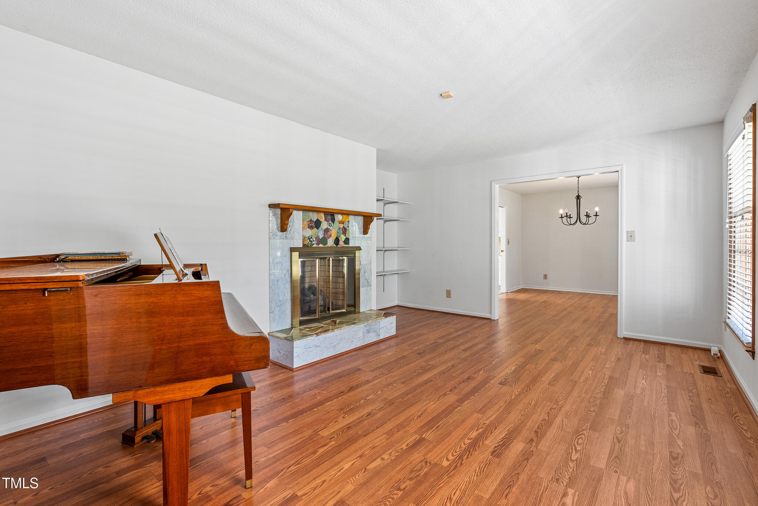 340 Ridgeway-Warrenton Road Warrenton, NC 27589 - Photo 1 of 45 340 Family Room