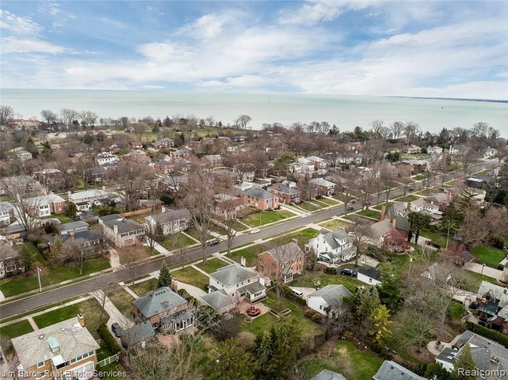 757 Trombley Road Grosse Pointe, MI 48230 - Photo 2 of 29 757 Trombley Rd Grosse Pointe-large-010-10-757 Trombley Road Grosse-1335x1000-72dpi.jpg