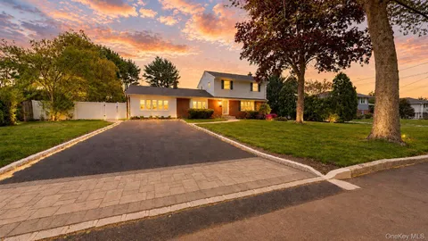 $999,000 | 30 Sarina Drive, Commack, NY 11725