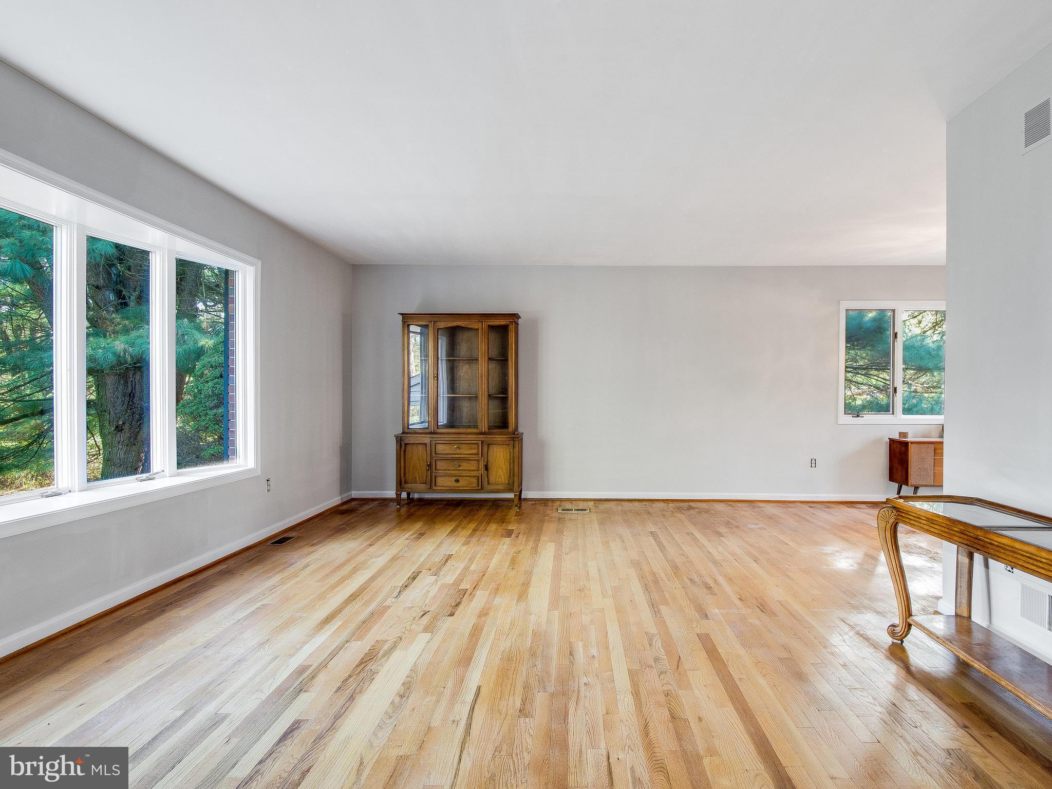 3820 Nicholson Road Westminster, MD 21157 - Photo 5 of 25 Hardwoods and bow window in bright living room