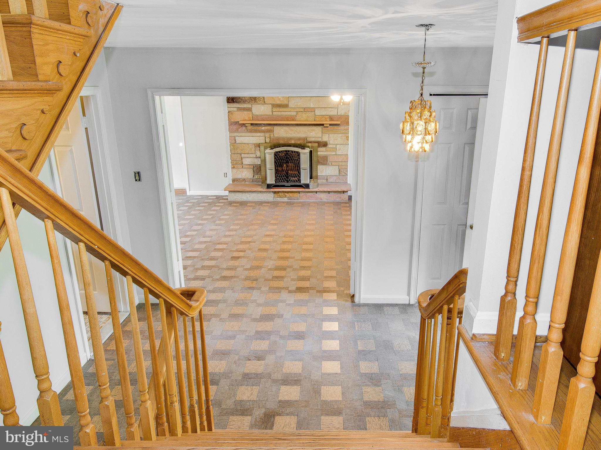 3820 Nicholson Road Westminster, MD 21157 - Photo 8 of 25 open flow from formal living room into lower room