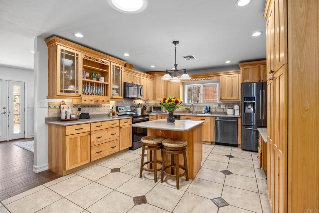 24376 Rutherford Road Ramona, CA 92065 - Photo 9 of 65