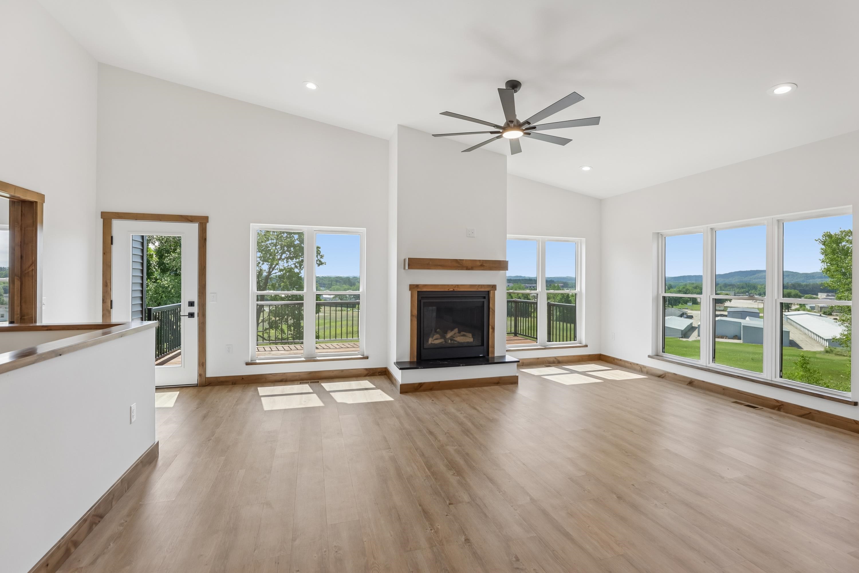 2158 Eastridge Circle Reedsburg, WI 53959 - Photo 16 of 82