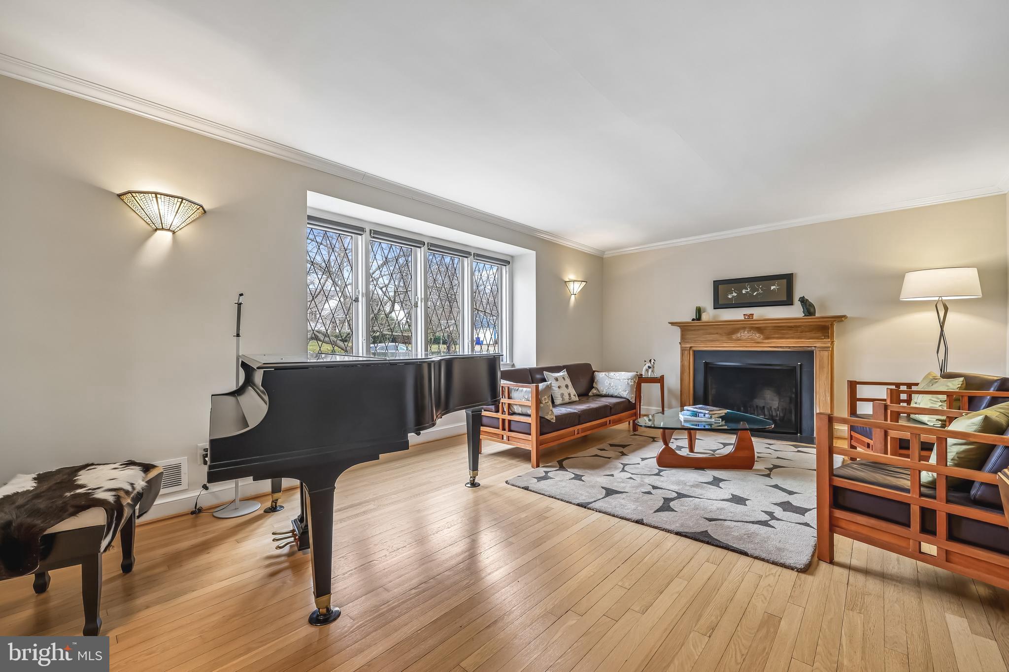 5117 Westpath Way Bethesda, MD 20816 - Photo 14 of 77 Living Room