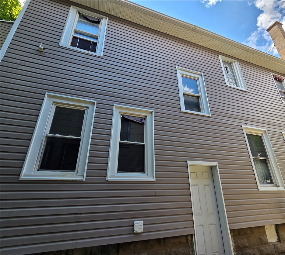 149 Glendale Park Rochester, NY 14613 - Photo 7 of 48