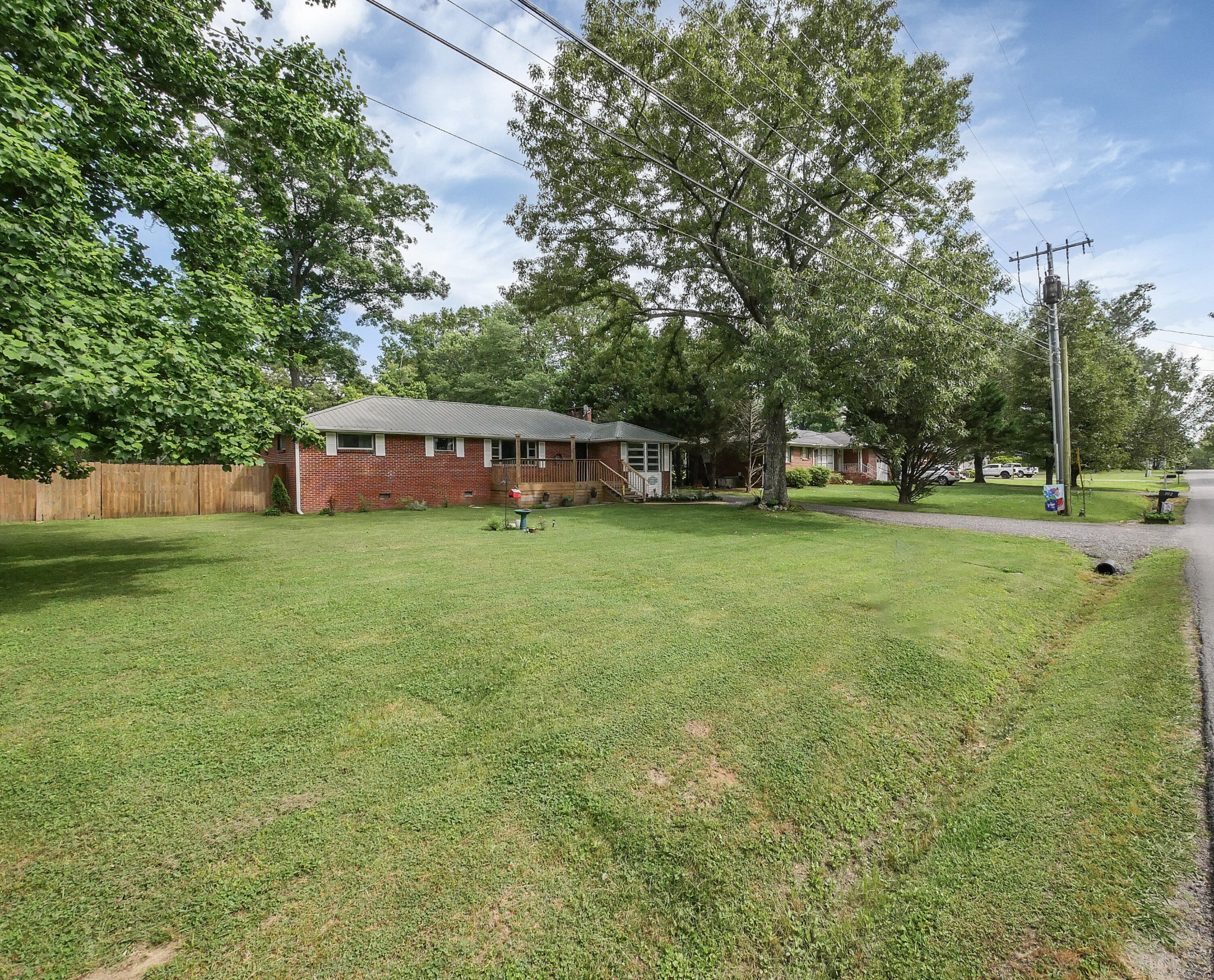 902 Lindsay Avenue Chattanooga, TN 37421 - Photo 28 of 29 a view of a house with yard and sitting area