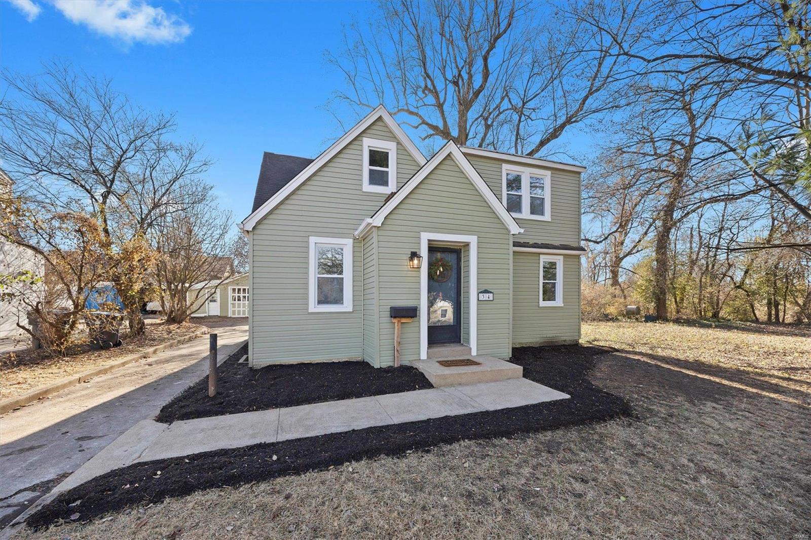 34 South 87th Street Belleville, IL 62223 - Photo 2 of 33