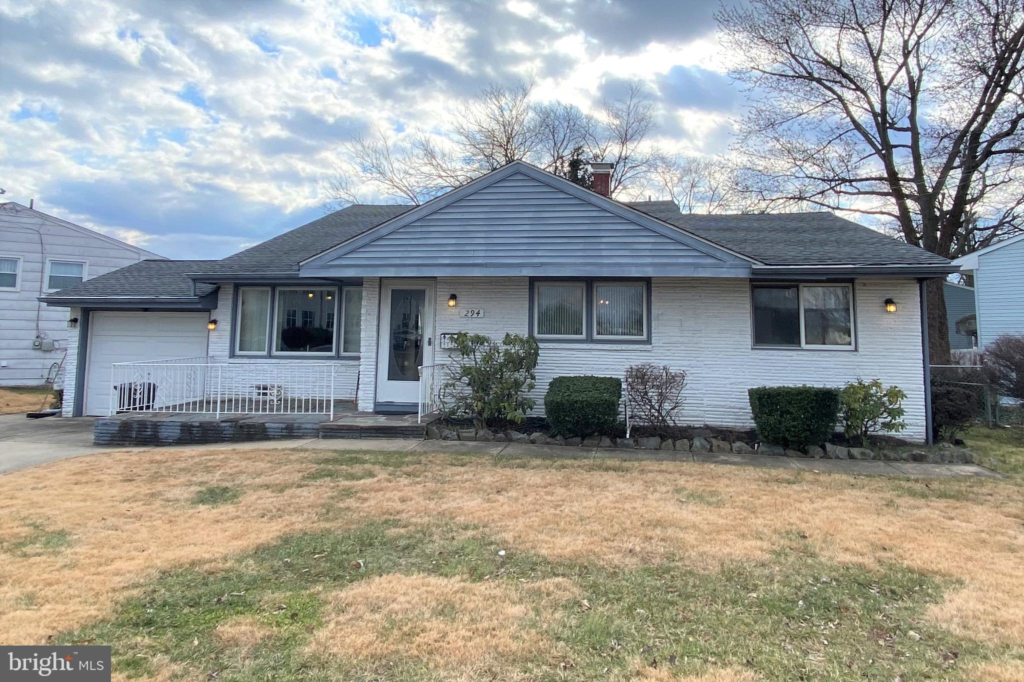 294 West Browning Road Bellmawr, NJ 08031 - Photo 2 of 41