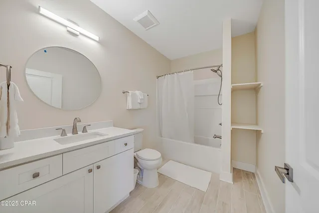 $1,850 | 5805 Hilltop Avenue, Unit 1, Panama City Beach, FL 32408