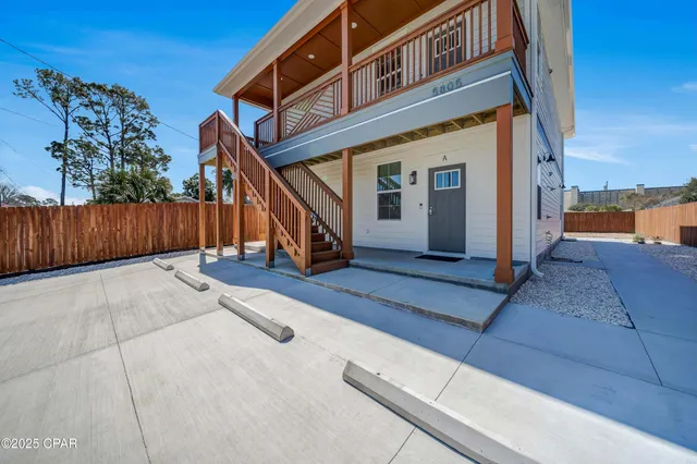 $1,850 | 5805 Hilltop Avenue, Unit 1, Panama City Beach, FL 32408