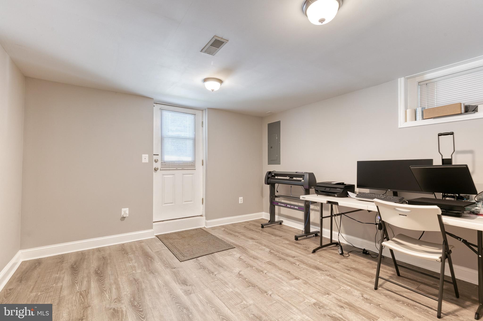 5690 Ridge Road Mount Airy, MD 21771 - Photo 24 of 39 Gallery Image 24