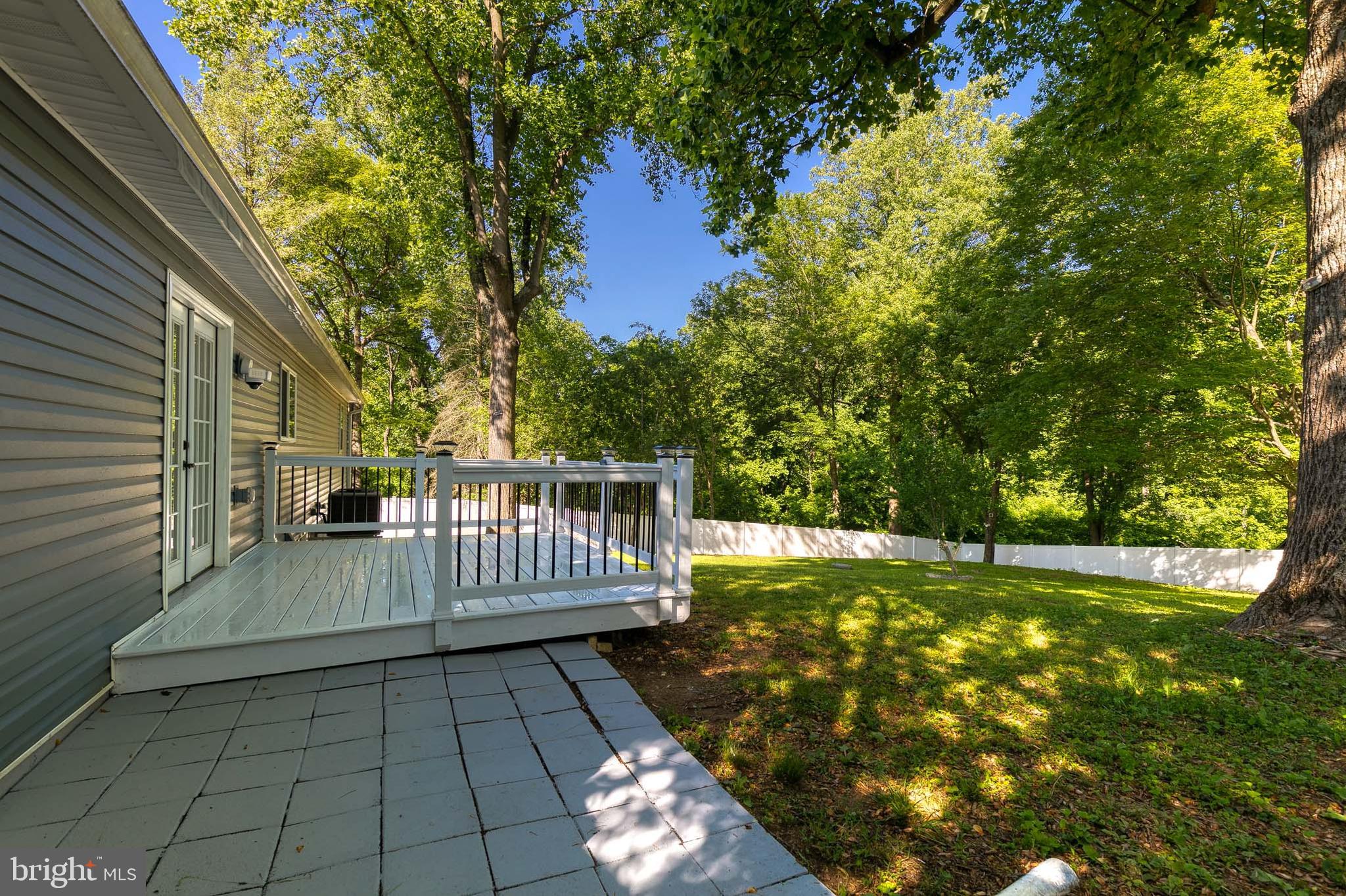 5690 Ridge Road Mount Airy, MD 21771 - Photo 30 of 39 Gallery Image 30