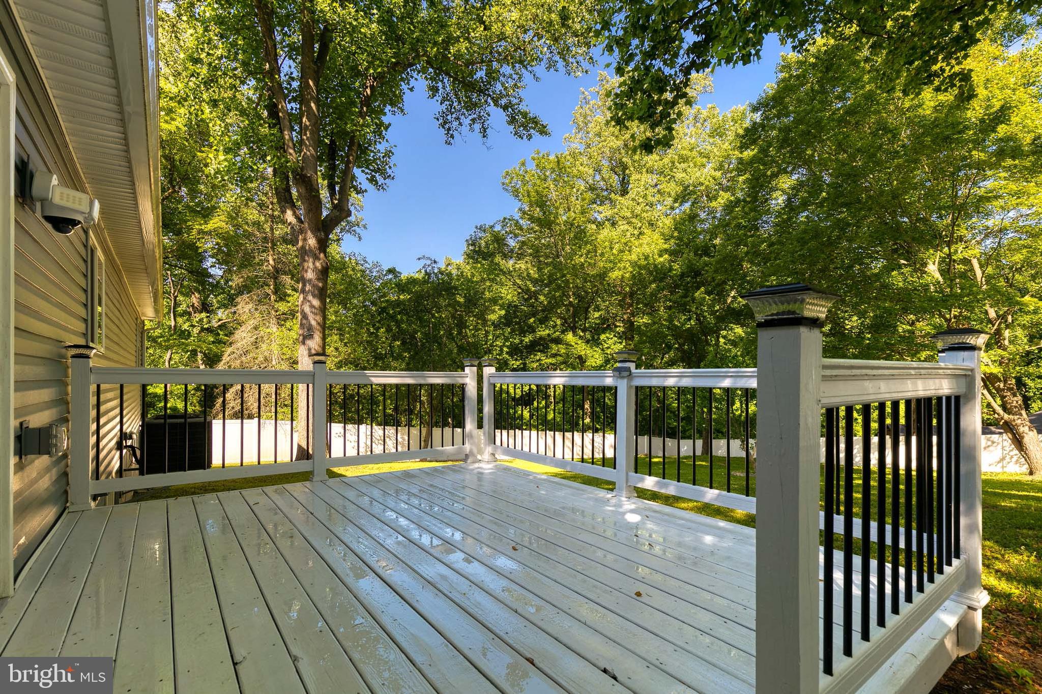 5690 Ridge Road Mount Airy, MD 21771 - Photo 31 of 39 Gallery Image 31