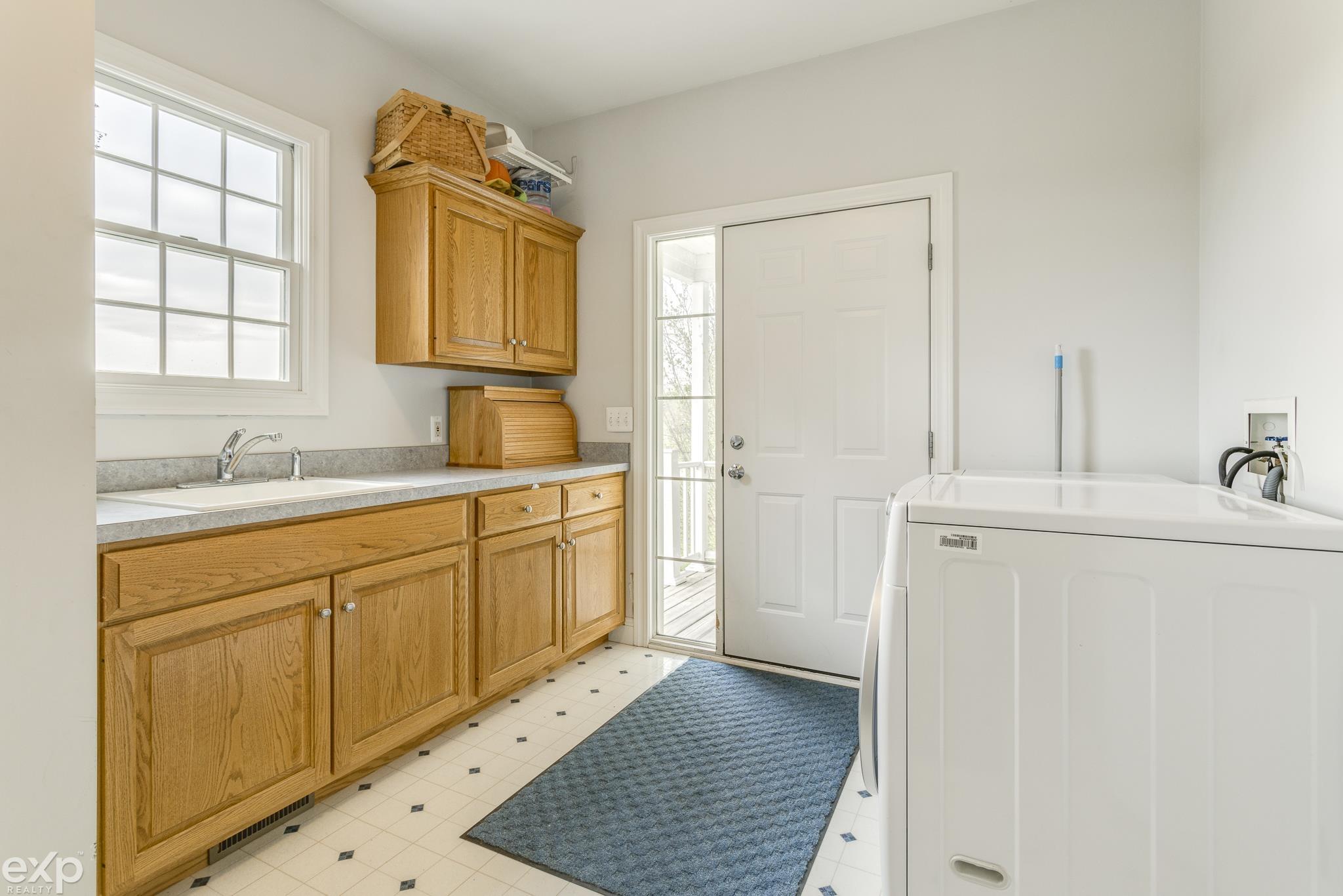 7824 Kilgore Road Avoca, MI 48006 - Photo 62 of 85 50106665-61.JPG