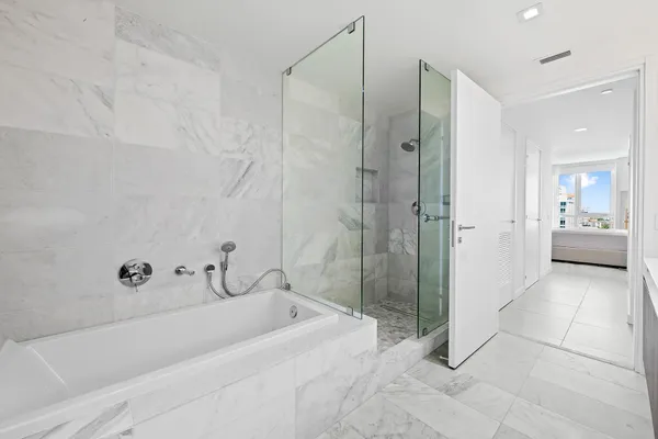 $5,600 | 401 North Birch Road, Unit 1003, Fort Lauderdale, FL 33304
