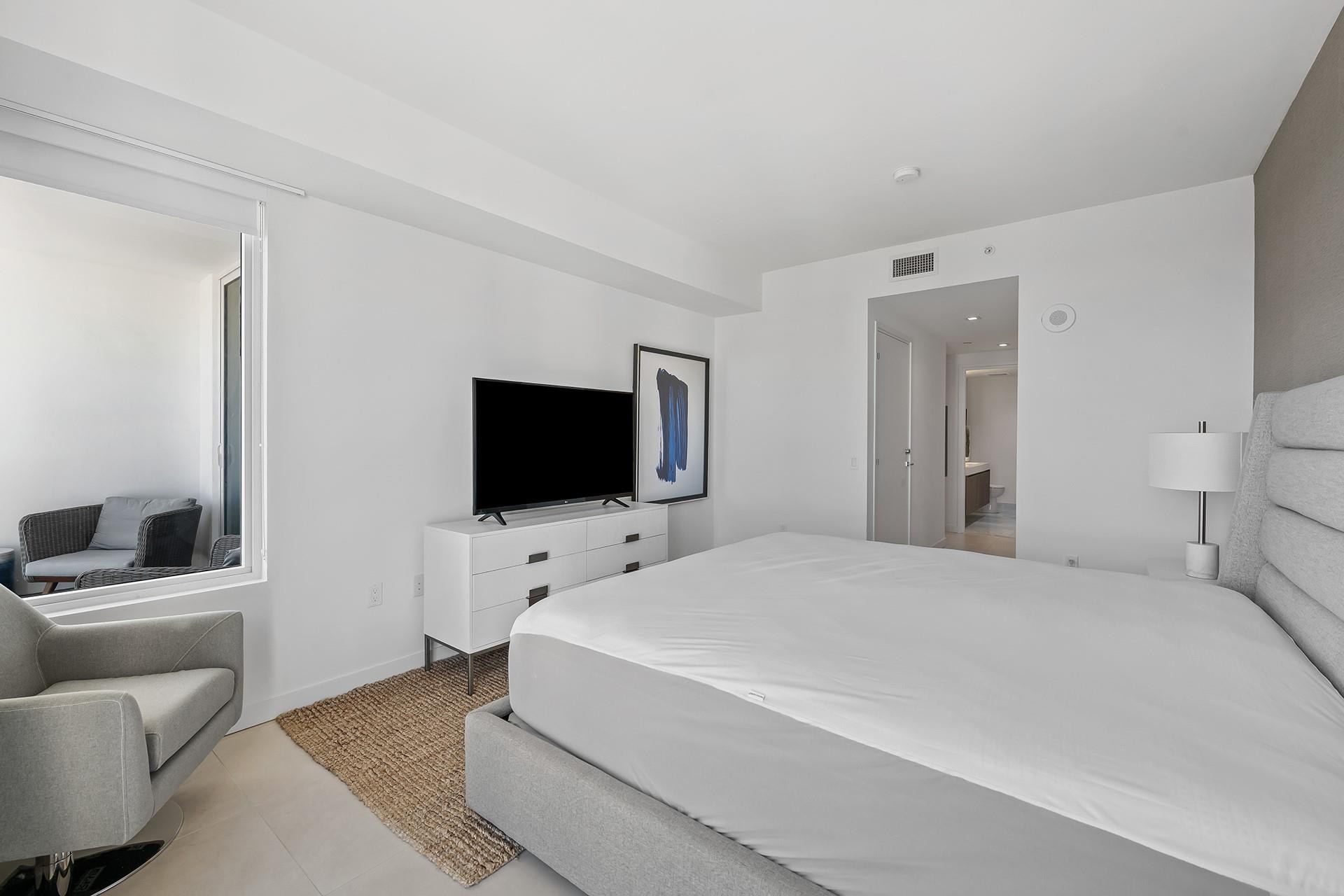 401 North Birch Road, Unit 1003 Fort Lauderdale, FL 33304 - Photo 10 of 26 Photo 10