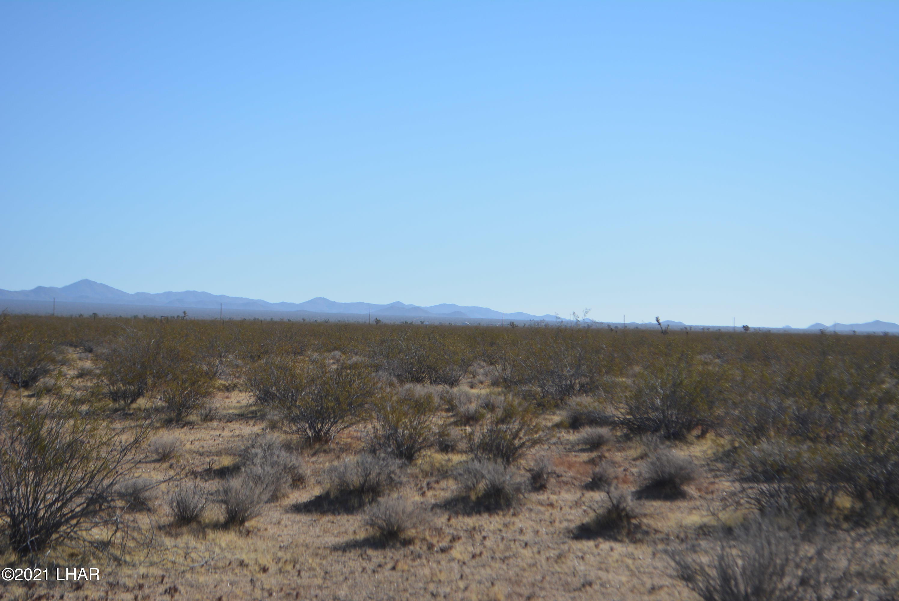 2034 South Butch Cassidy Road Yucca, AZ 86438 - Photo 23 of 29 DSC_0618