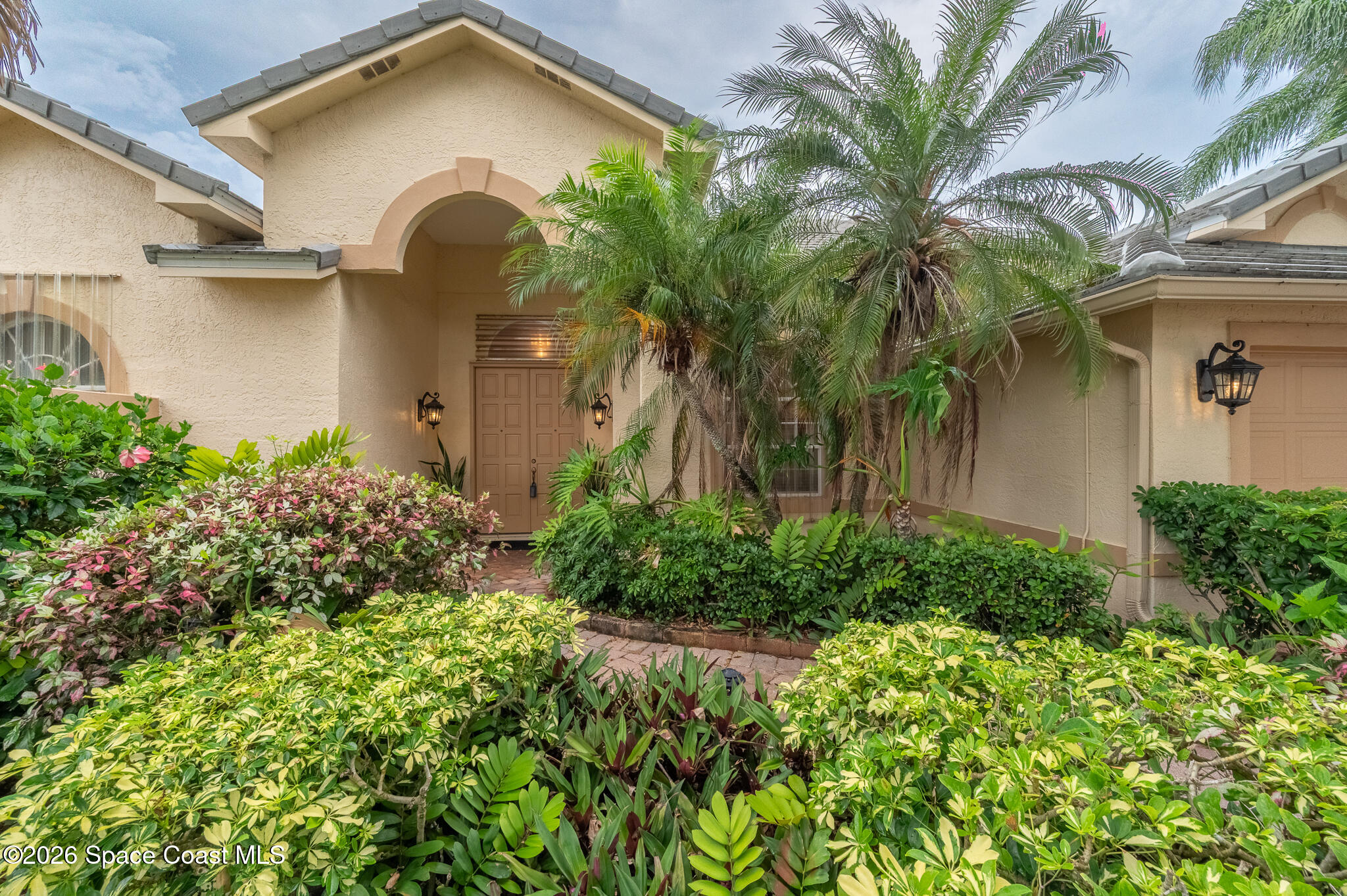 370 Normandy Drive Indialantic, FL 32903 - Photo 8 of 71 Front