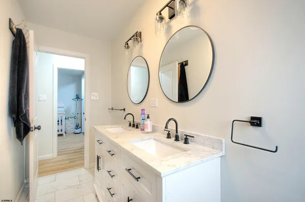 $399,500 | 302 Sycamore Avenue, Egg Harbor Township, NJ 08234