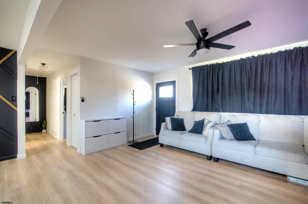 $399,500 | 302 Sycamore Avenue, Egg Harbor Township, NJ 08234