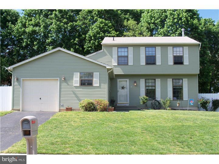 3 Hawthorne Road Sicklerville, NJ 08081 - Photo 1 of 2 Front Yard
