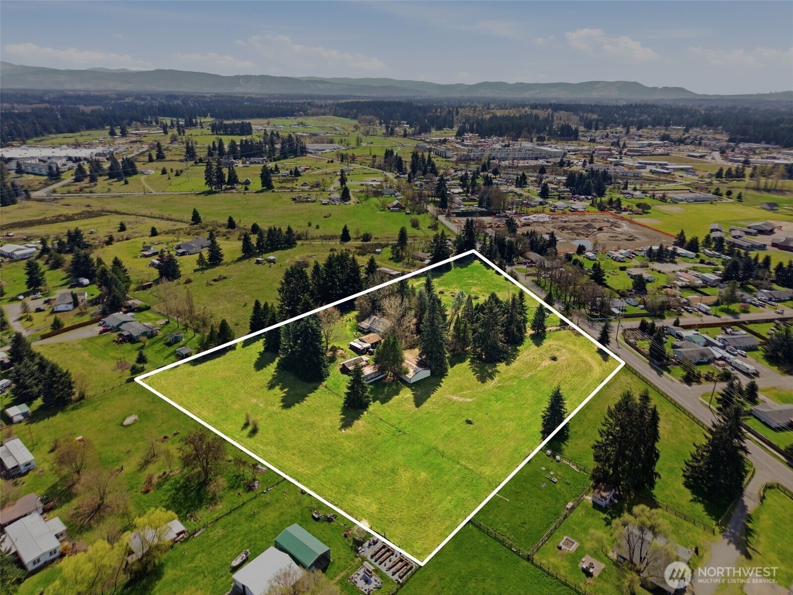 10022 Grove Road Southeast Yelm, WA 98597 - Photo 4 of 30