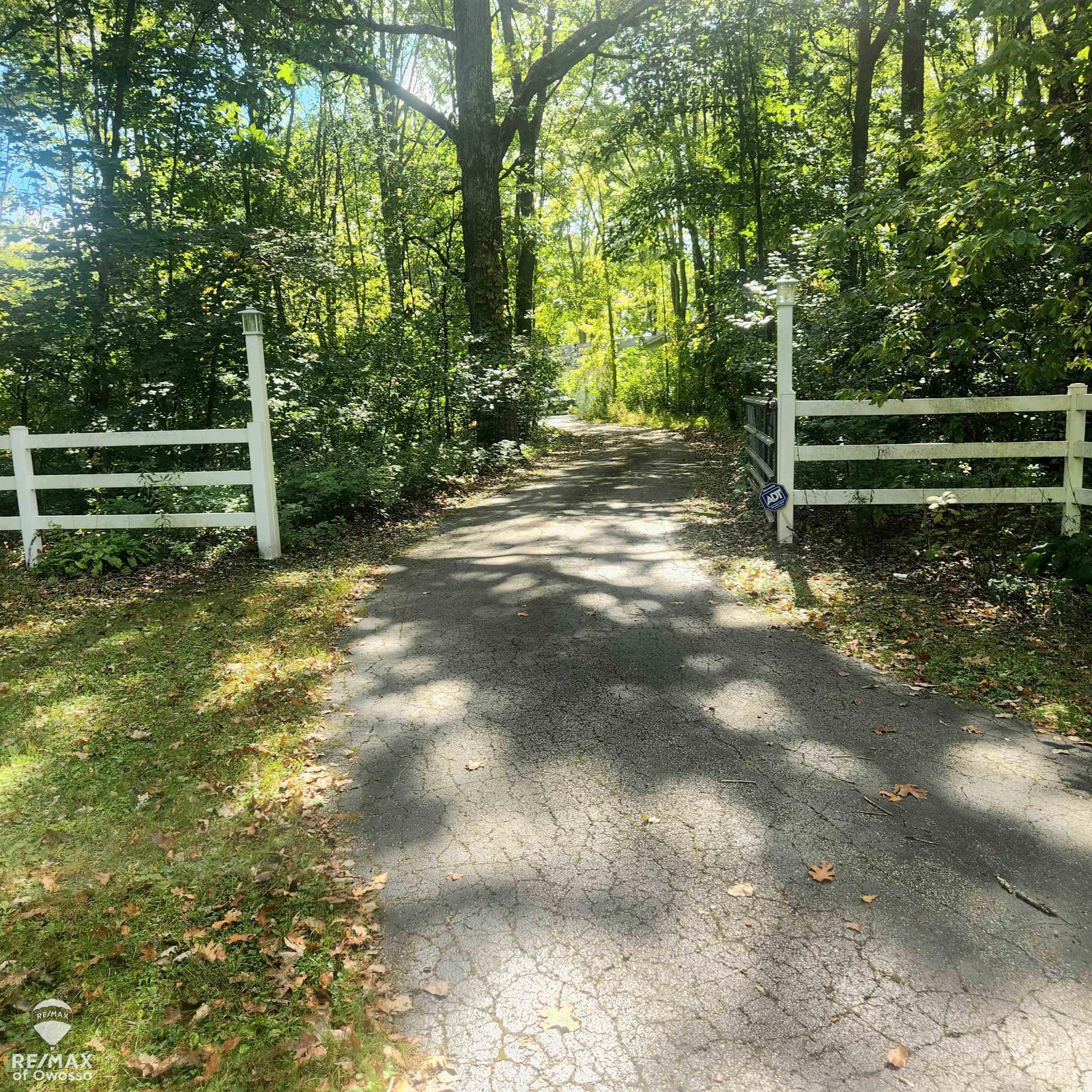 3380 Moran Road Birch Run, MI 48415 - Photo 23 of 31 50156882-c7e1988f-85f0-4565-9a86-e0aa7a19bfdc.JPG