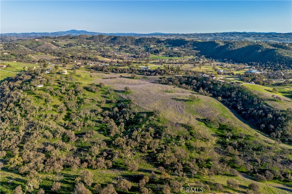 930 Windwood Road Paso Robles, CA 93446 - Photo 13 of 67 an aerial view of residential houses with outdoor space