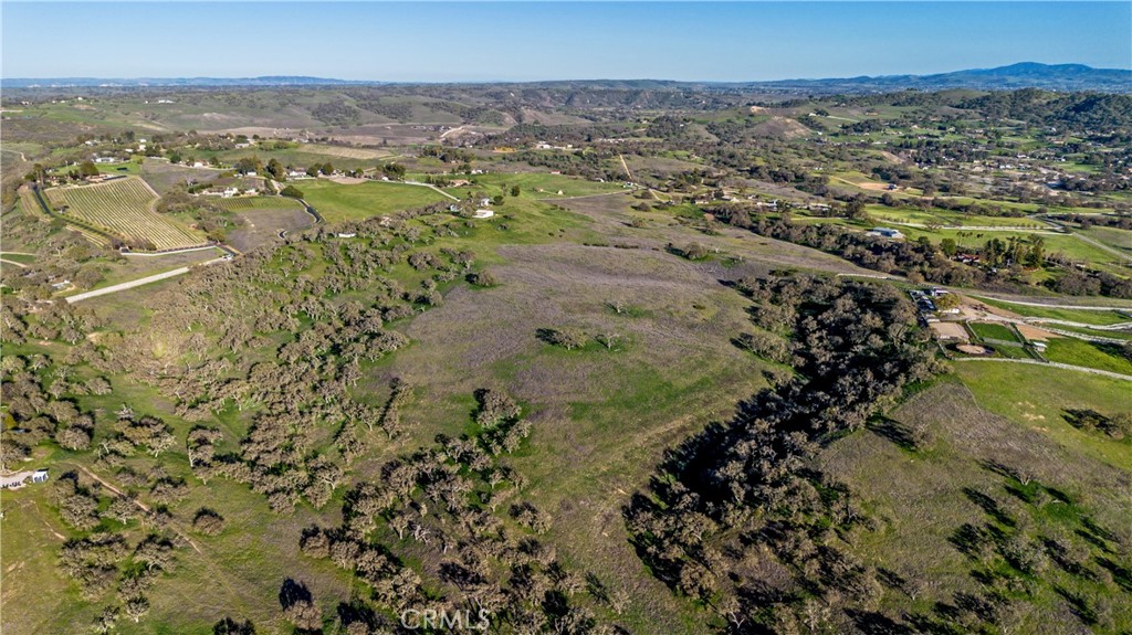 930 Windwood Road Paso Robles, CA 93446 - Photo 10 of 67