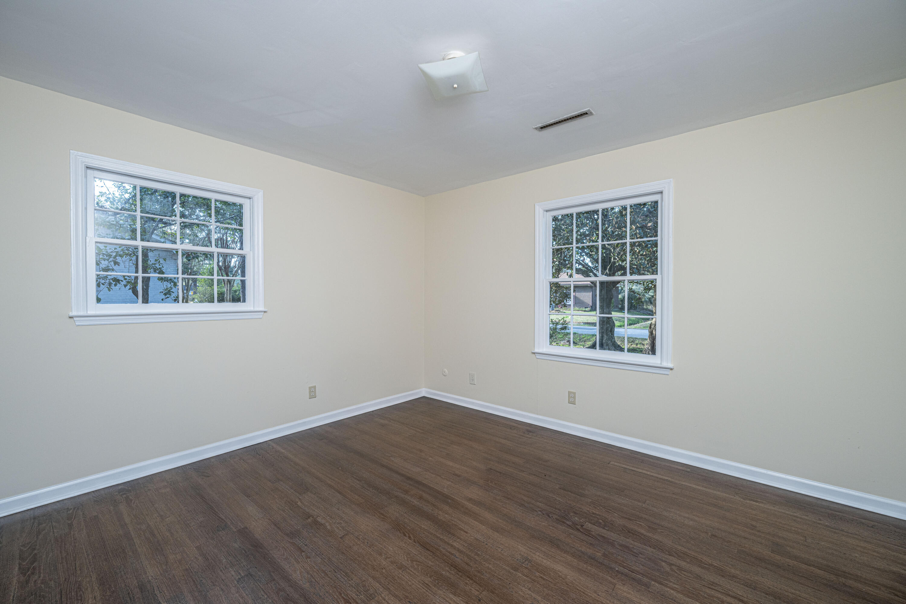 1209 Byron Road Charleston, SC 29407 - Photo 6 of 16 DSC_4447