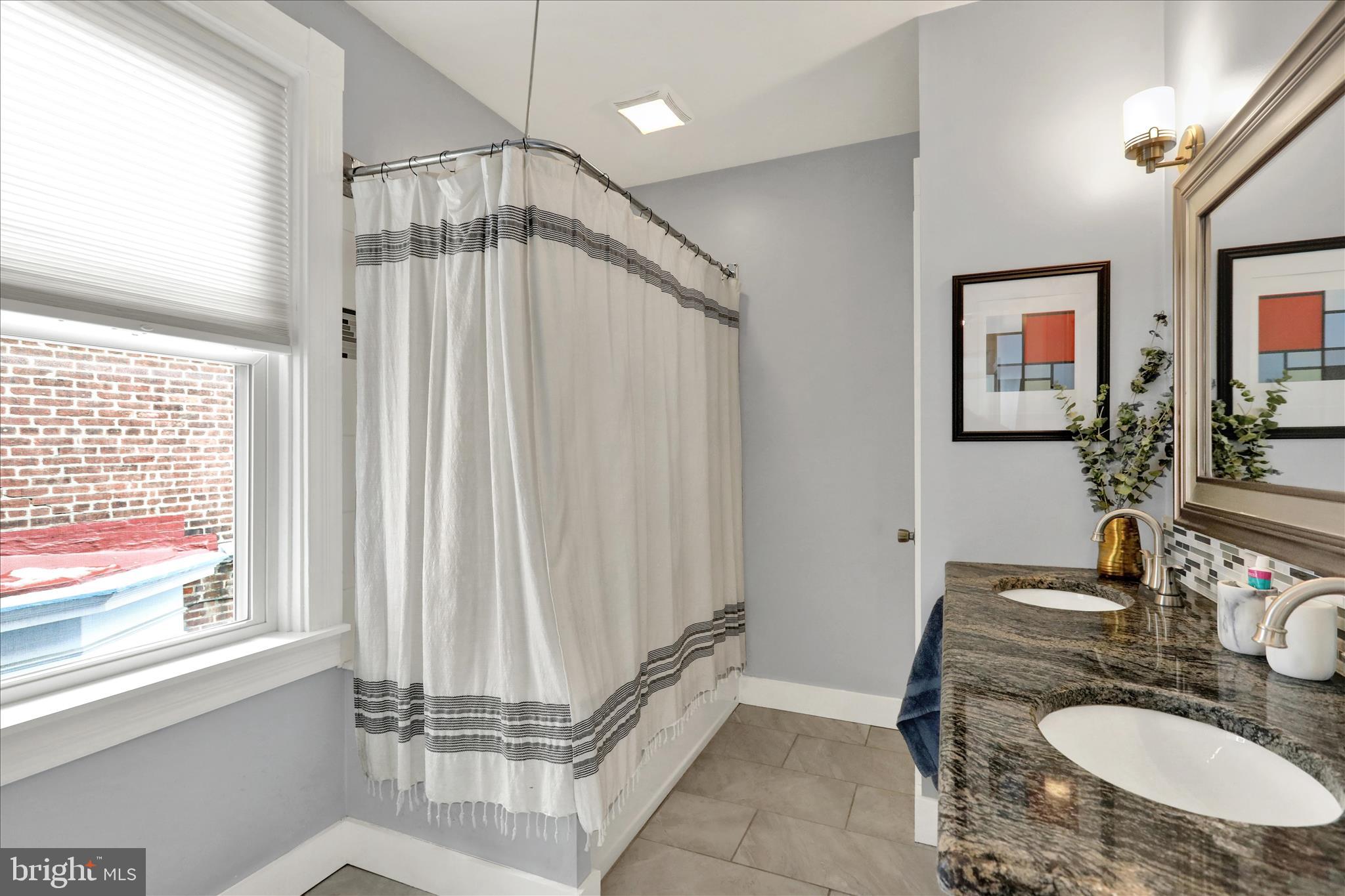 607 West Chestnut Street Lancaster, PA 17603 - Photo 27 of 54 360_3783