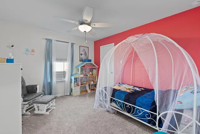 a view of a storage & utility room