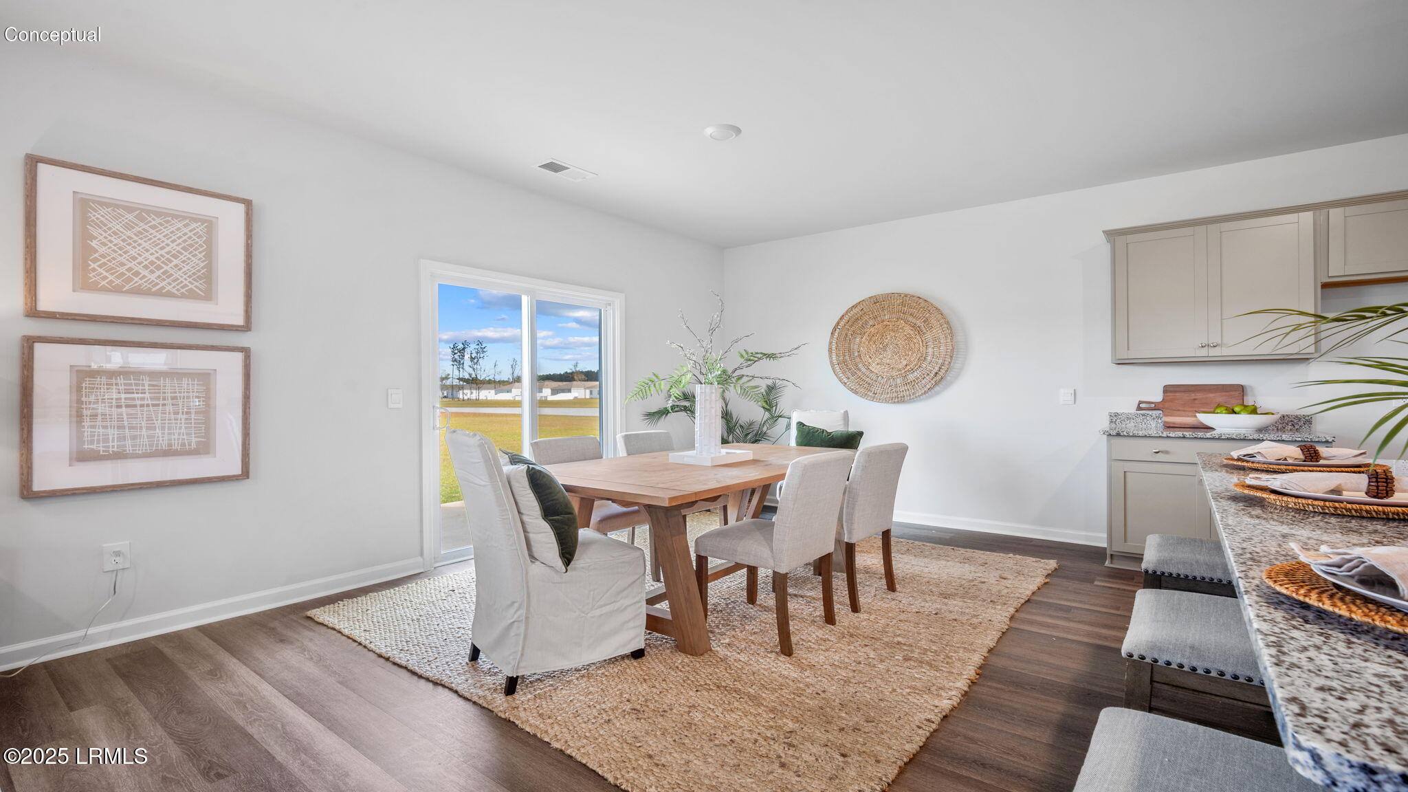 9 Veil Drive Ridgeland, SC 29936 - Photo 11 of 37 11 Dining area