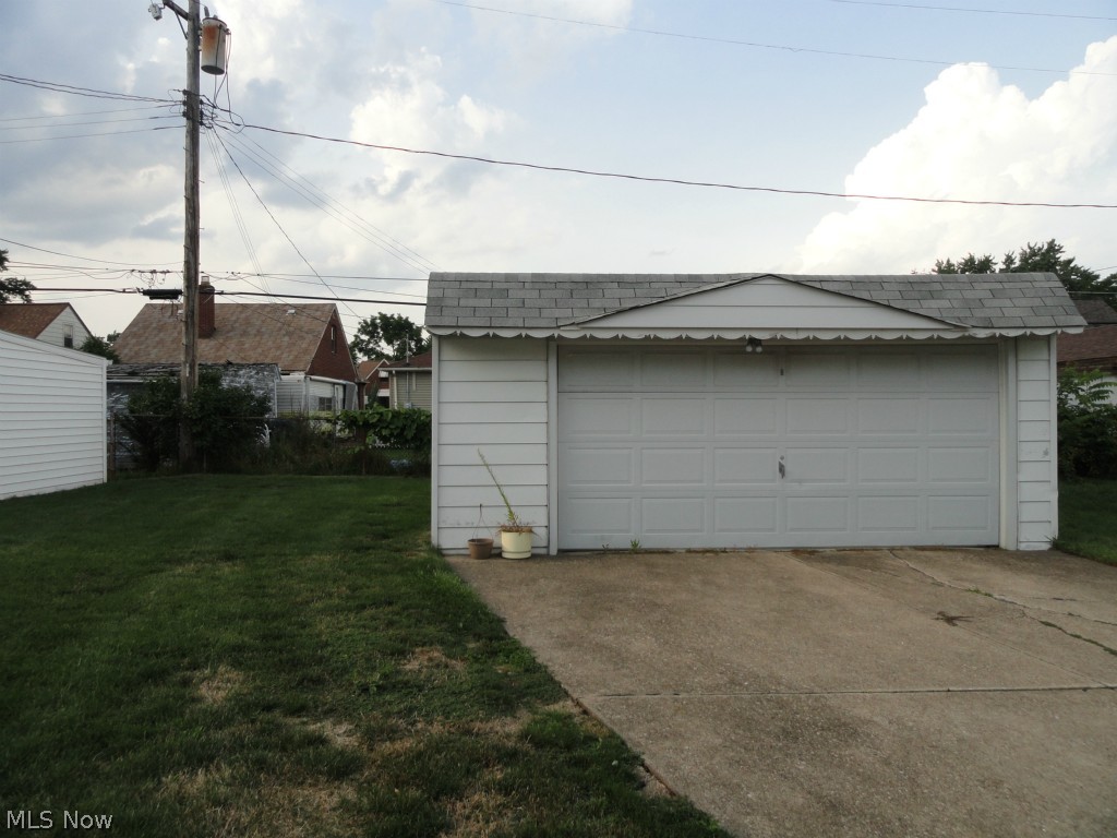 4302 Redfern Road Parma, OH 44134 - Photo 20 of 20
