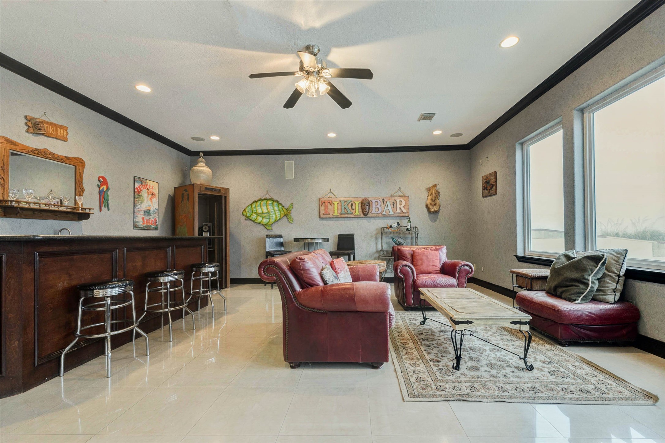 2732 Broadway Street Dickinson, TX 77539 - Photo 15 of 50 a living room with furniture a air conditioner and a projector