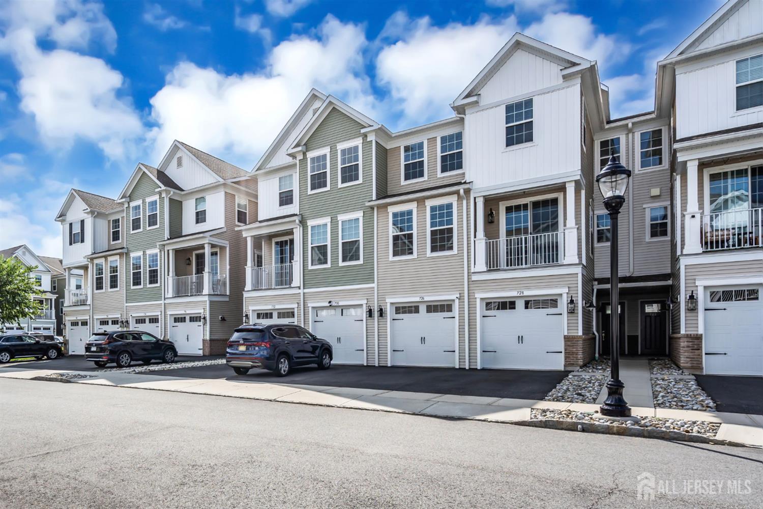 734 Station Road Dunellen, NJ 08812 - Photo 2 of 40 Gallery Image 2