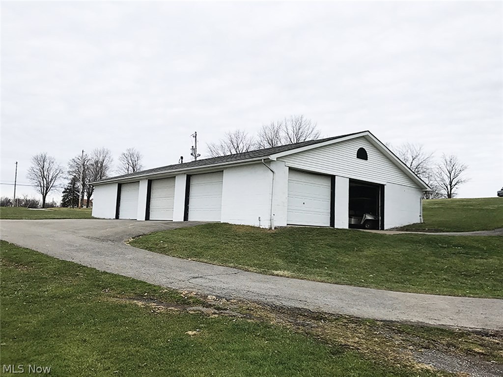 9399 Leffingwell Road Canfield, OH 44406 - Photo 3 of 5 Gallery Image 3