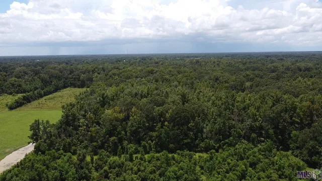 $600,000 | 8382 Main Street, Zachary, LA 70791