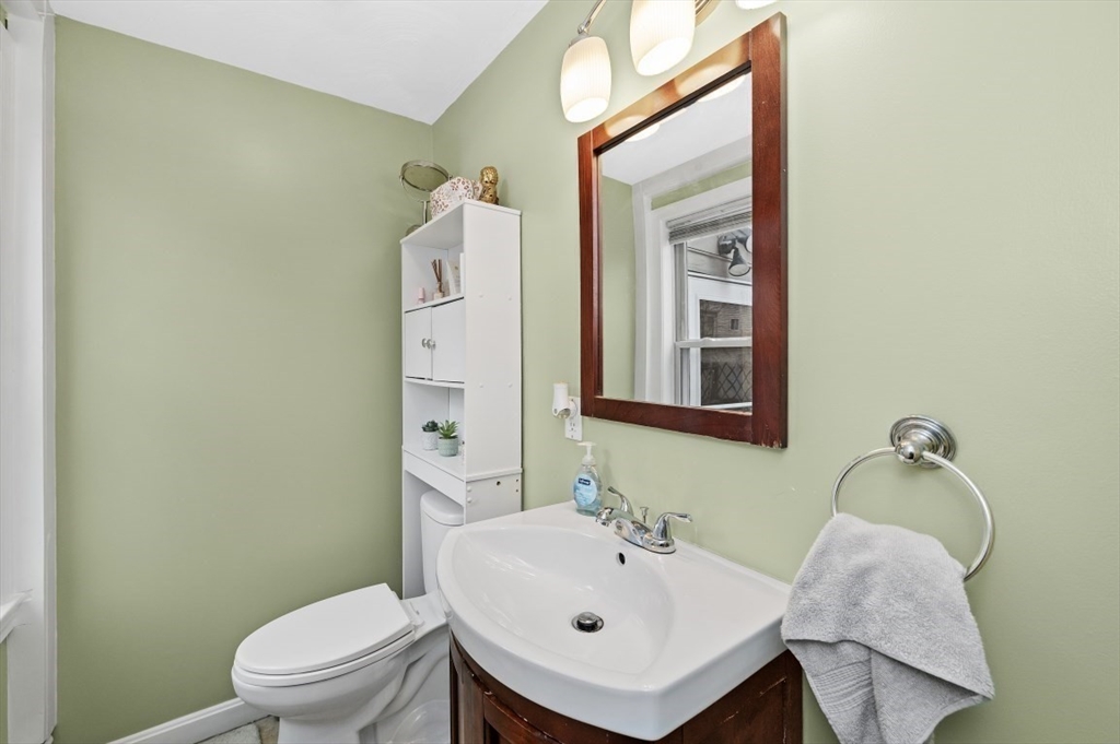 89 Reed Avenue Everett, MA 02149 - Photo 12 of 22