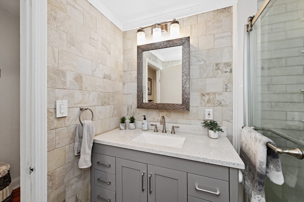 89 Reed Avenue Everett, MA 02149 - Photo 17 of 22