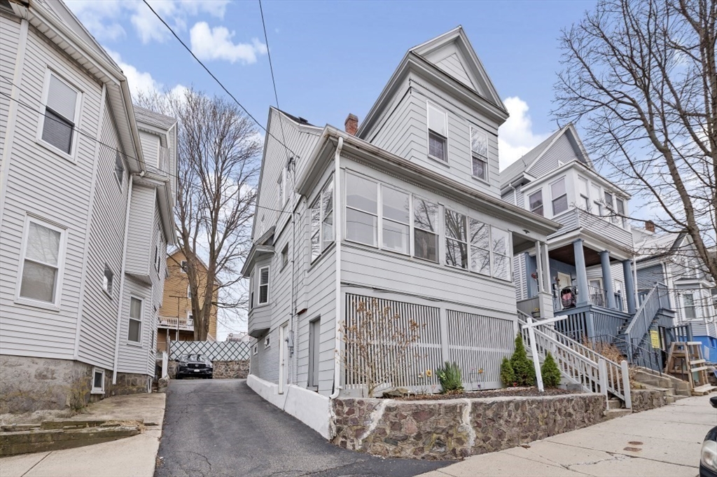 89 Reed Avenue Everett, MA 02149 - Photo 2 of 22