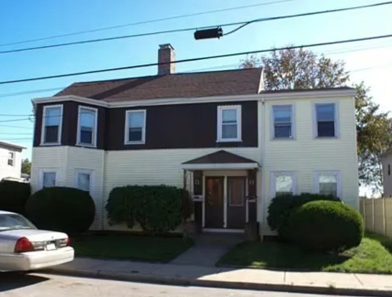 102 Central Street, Unit 1 Waltham, MA 02453 - Photo 14 of 17
